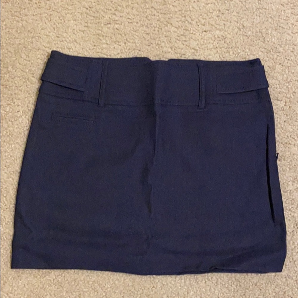 Short indigo skirt